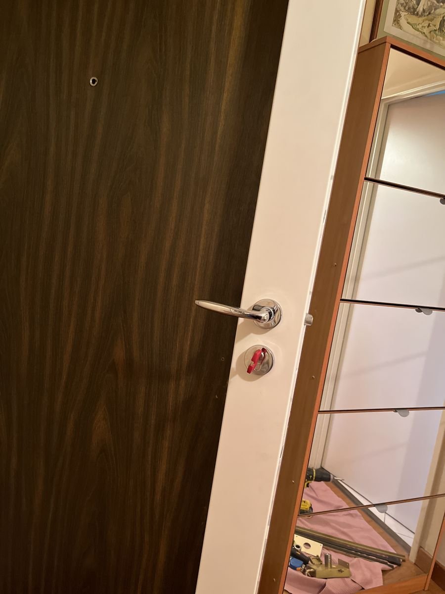 Armoured door block — inside view after fitting