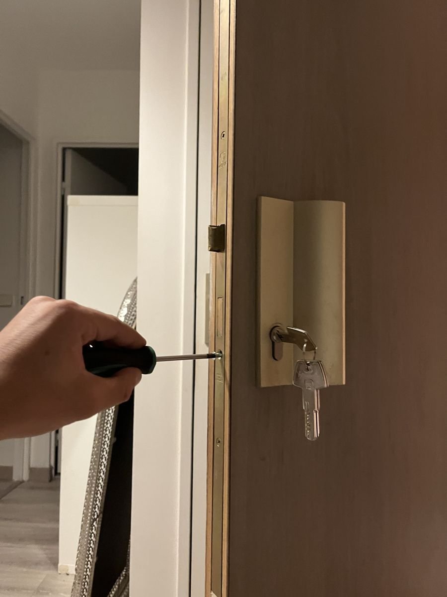Multipoint lock adjustment & new cylinder