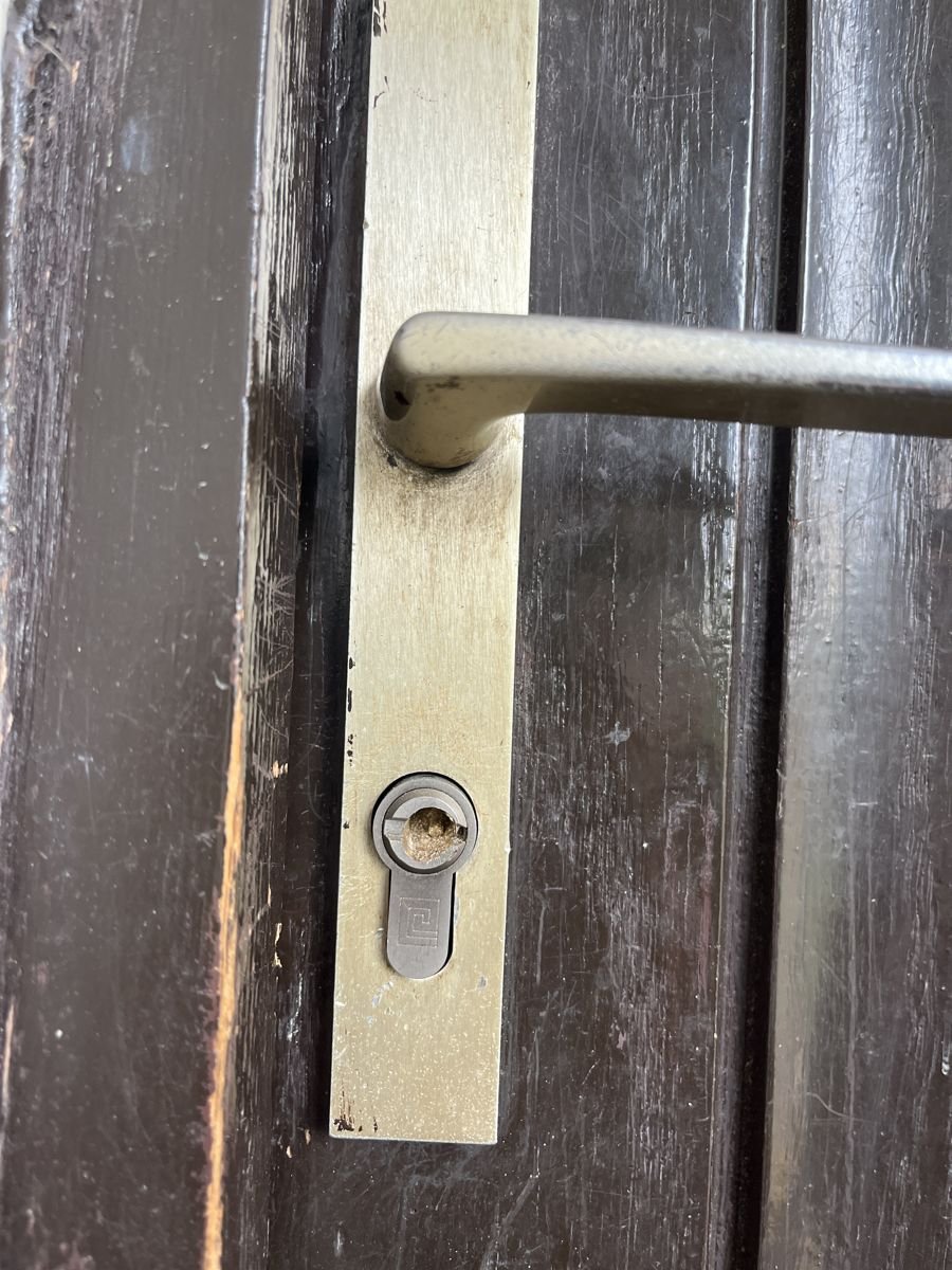 Steel door — handle & protected cylinder