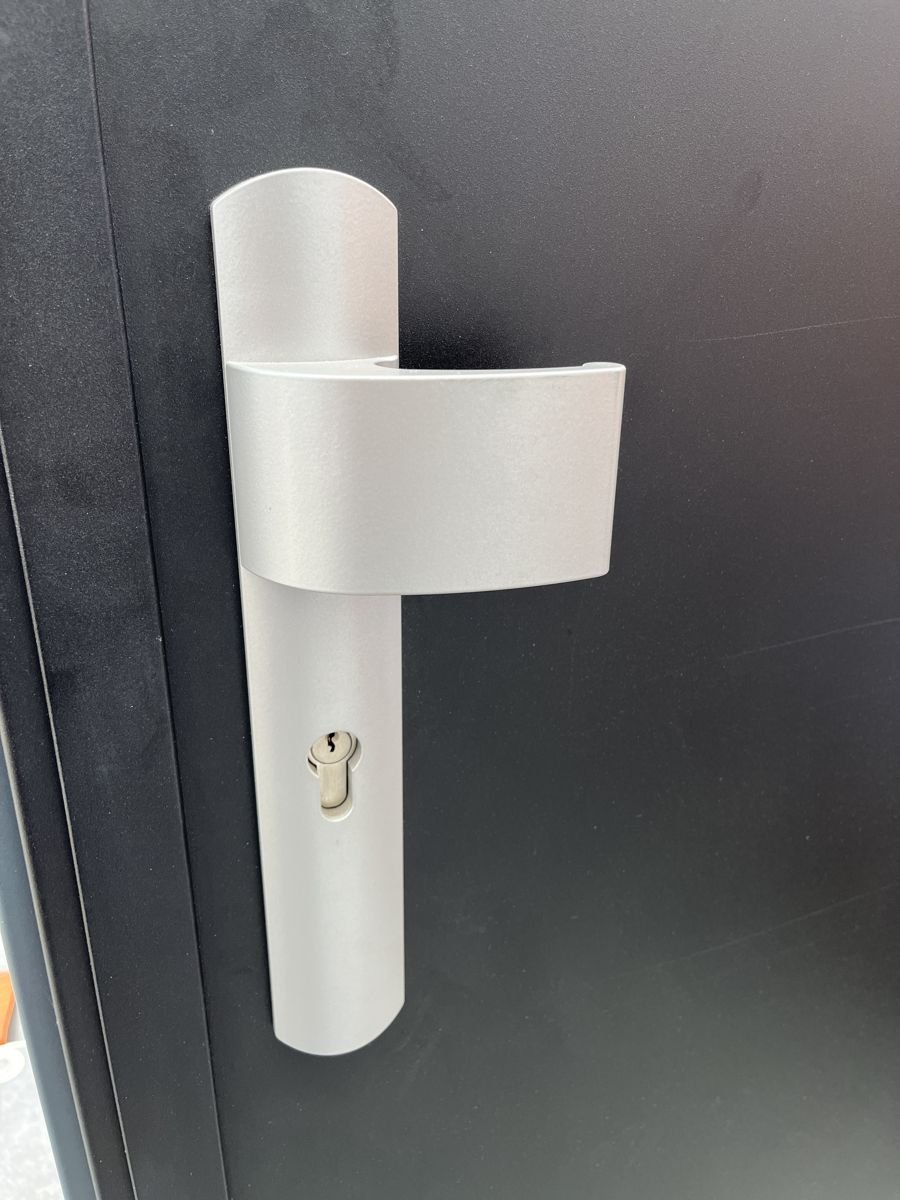 Fichet security plate β panelled entrance door